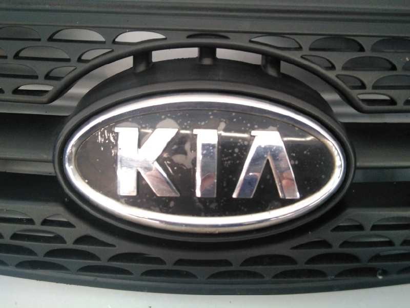 Recambio de rejilla delantera para kia rio 1.5 crdi active referencia OEM IAM 863611G210  