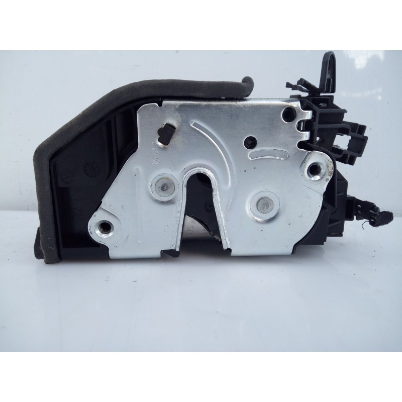 Recambio de cerradura puerta trasera derecha para bmw x3 (f25) xdrive 20d referencia OEM IAM 7318418 I120085 