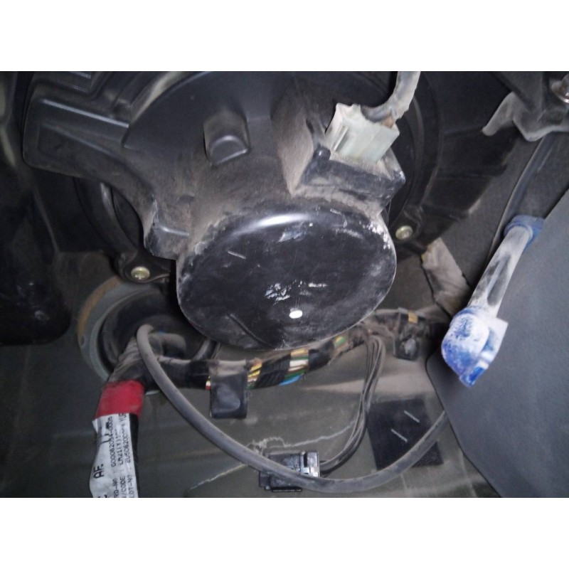 Recambio de ventilador calefaccion para kia sorento 2.5 crdi ex referencia OEM IAM 5F29A  