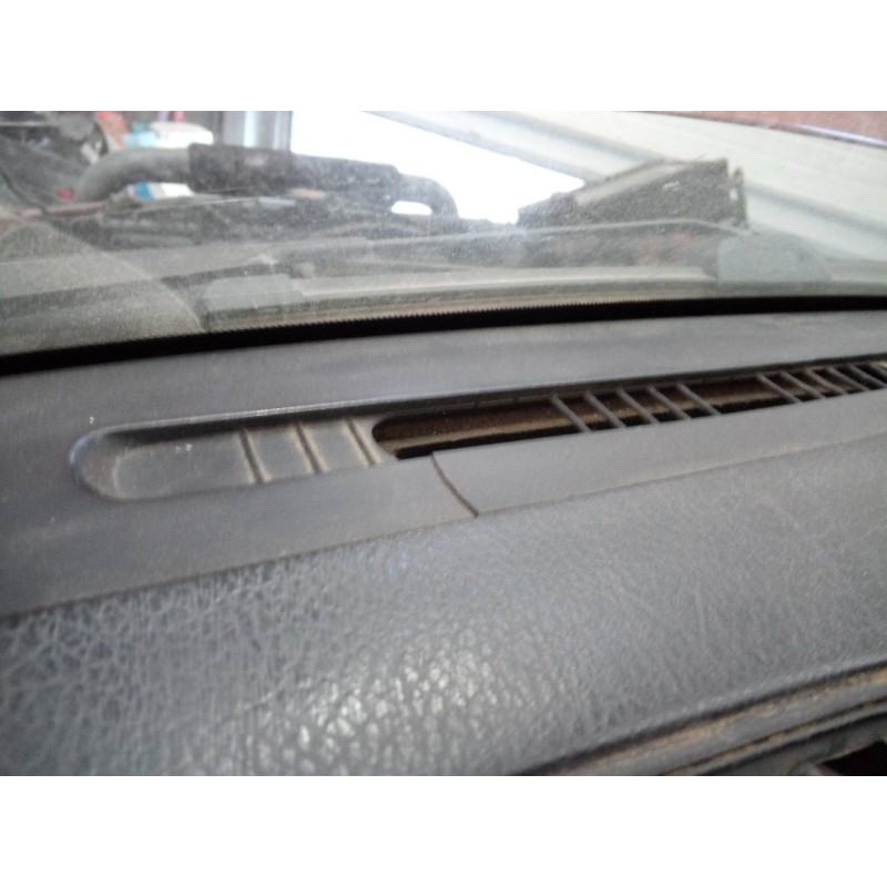 Recambio de salpicadero para nissan terrano/terrano.ii (r20) se (5-ptas.) referencia OEM IAM   