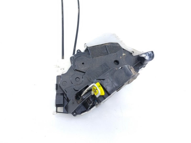 Recambio de cerradura puerta delantera izquierda para toyota yaris hsd city referencia OEM IAM   E2-B4-55-1
