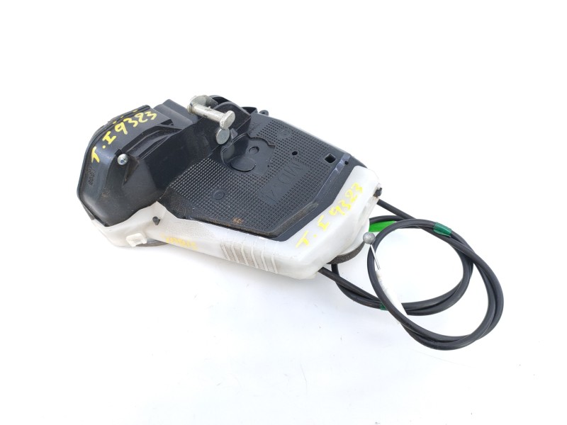 Recambio de cerradura puerta trasera izquierda para toyota yaris hsd city referencia OEM IAM   E2-B4-55-1