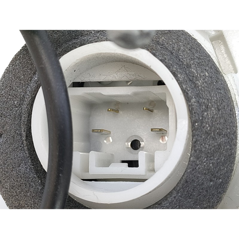 Recambio de cerradura puerta trasera izquierda para toyota yaris hsd city referencia OEM IAM   E2-B4-55-1