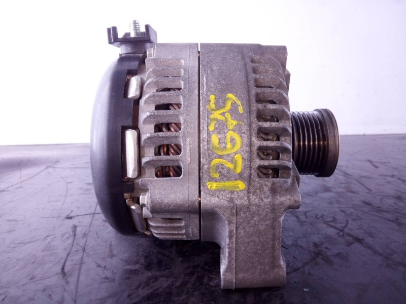 Recambio de alternador para bmw serie 4 coupe (f32) 420d luxury line referencia OEM IAM 764013203 1042106721 P3-A5-2-3