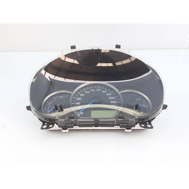 Recambio de cuadro instrumentos para toyota yaris hsd city referencia OEM IAM 838000DT70 MB1575507734 E3-B2-24-1