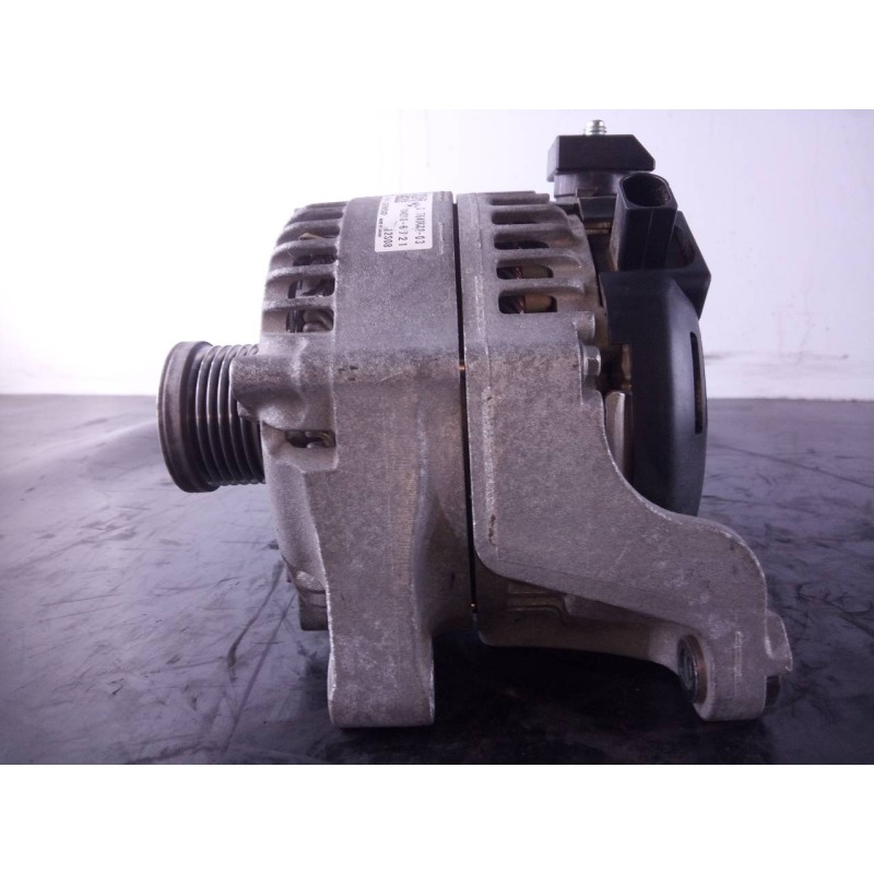 Recambio de alternador para bmw serie 4 coupe (f32) 420d luxury line referencia OEM IAM 764013203 1042106721 P3-A5-2-3