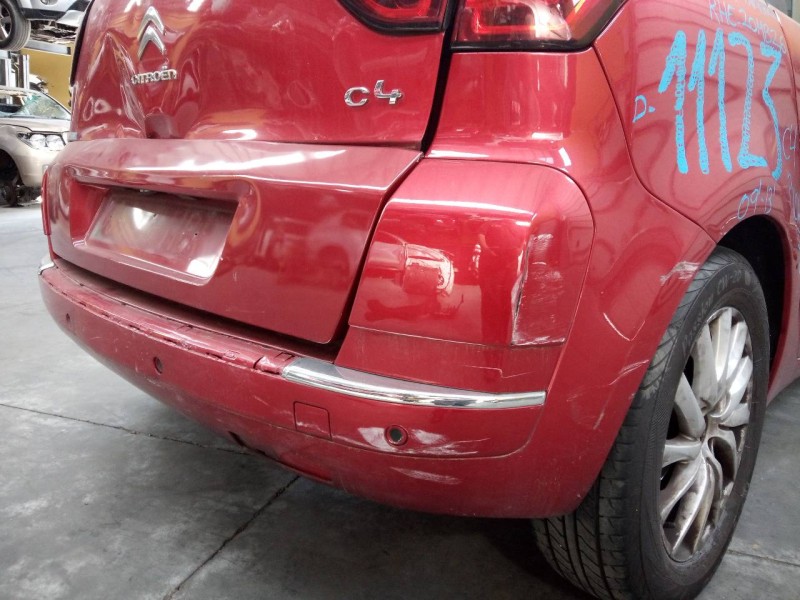 Recambio de paragolpes trasero para citroën c4 picasso exclusive referencia OEM IAM   