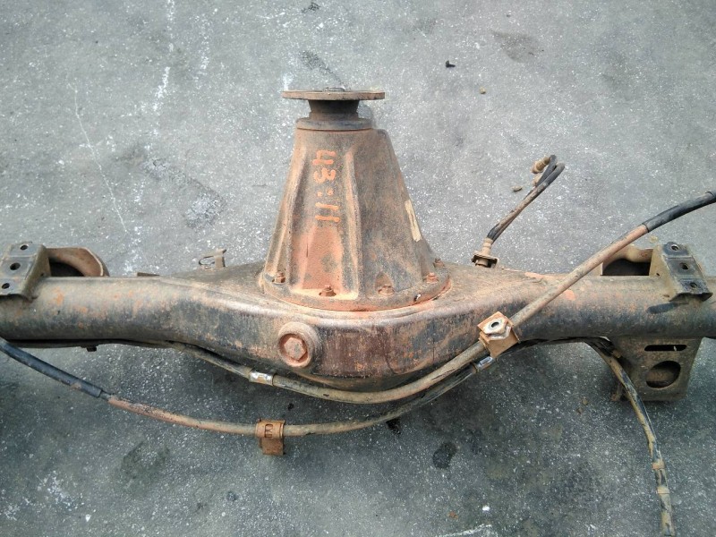 Recambio de puente trasero para toyota land cruiser (j12) 3.0 d-4d gx referencia OEM IAM   ESTANTERIA 4