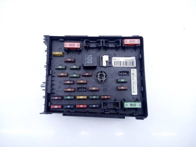 Recambio de caja reles / fusibles para audi q3 (8ug) design quattro referencia OEM IAM 04114 4916802530026 E2-A1-5-7