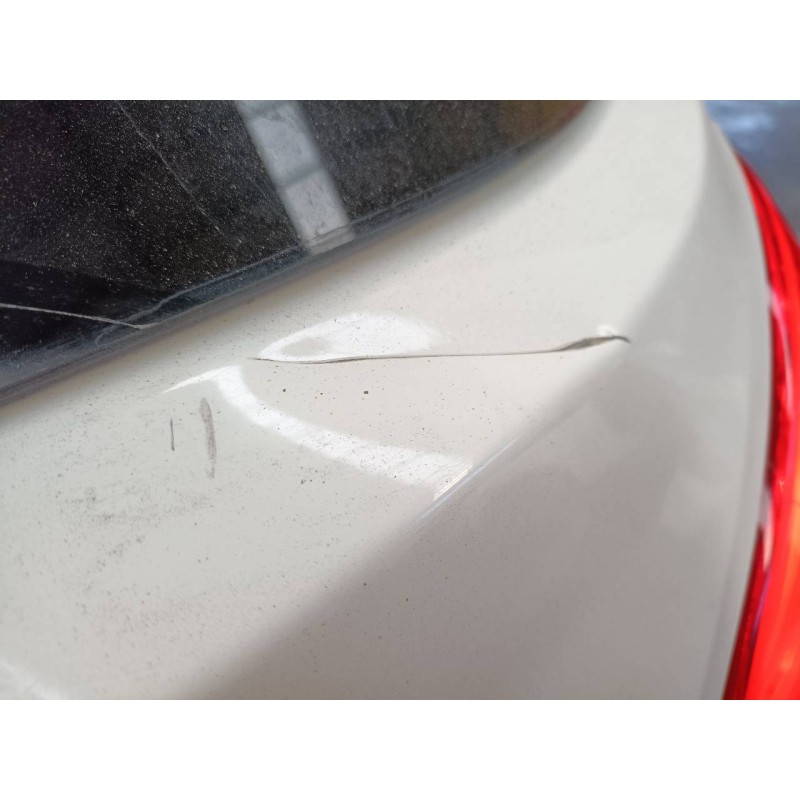 Recambio de porton trasero para ssangyong korando crystal referencia OEM IAM   