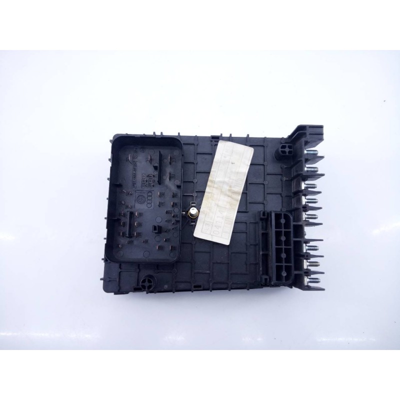 Recambio de caja reles / fusibles para audi q3 (8ug) design quattro referencia OEM IAM 04114 4916802530026 E2-A1-5-7