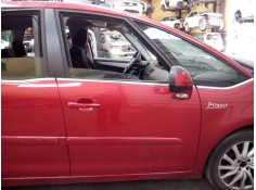 PUERTA DELANTERA DERECHA 