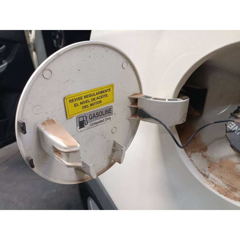 Recambio de tapa exterior combustible para ssangyong korando crystal referencia OEM IAM   