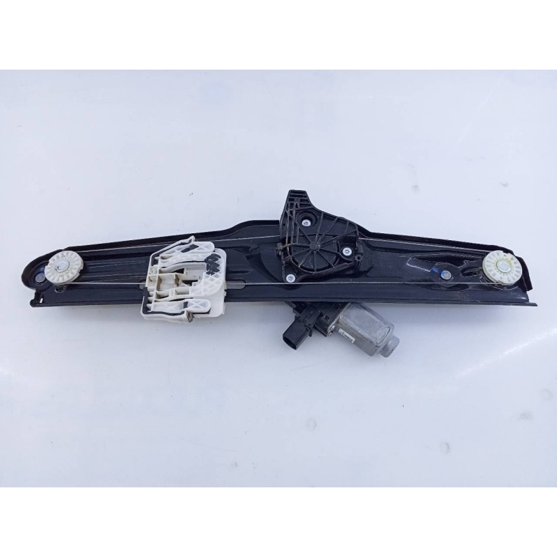 Recambio de elevalunas trasero derecho para bmw x3 (f25) xdrive 20d referencia OEM IAM   E1-A3-32-1