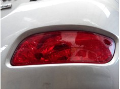 PILOTO TRASERO DERECHO DE PARAGOLPES 