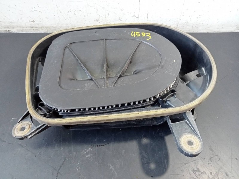 Recambio de filtro aire para bmw x3 (f25) xdrive 20d referencia OEM IAM 13717811027  P2-A2-17