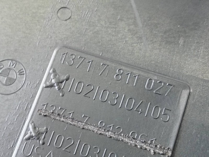 Recambio de filtro aire para bmw x3 (f25) xdrive 20d referencia OEM IAM 13717811027  P2-A2-17