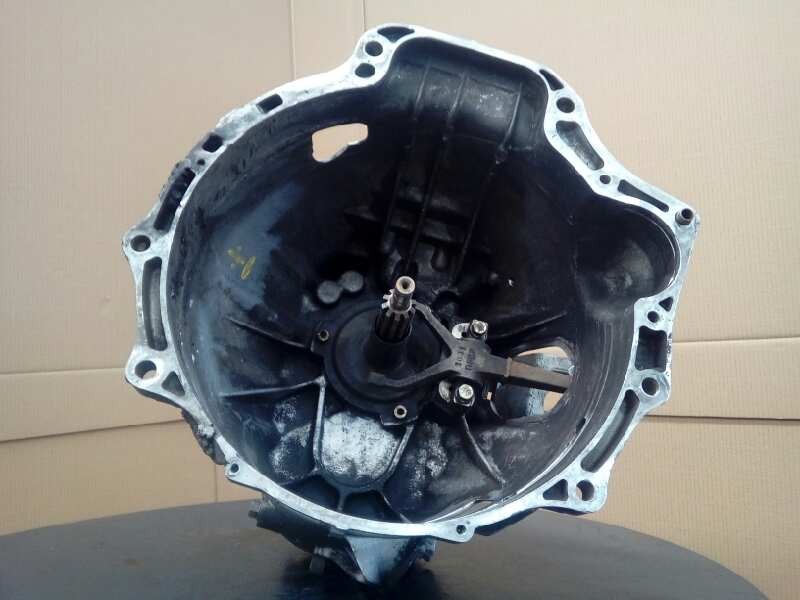 Recambio de caja cambios para renault mascott referencia OEM IAM ZF6  M1-A2-31