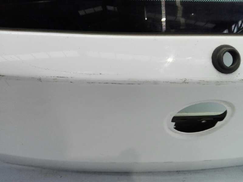 Recambio de porton trasero para bmw serie 1 berlina (e81/e87) referencia OEM IAM   E4-A1-7