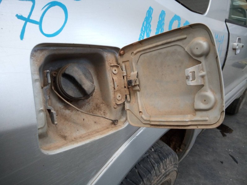 Recambio de tapa exterior combustible para mitsubishi montero (v60/v70) 3.2 di-d gls (3-ptas.) referencia OEM IAM   