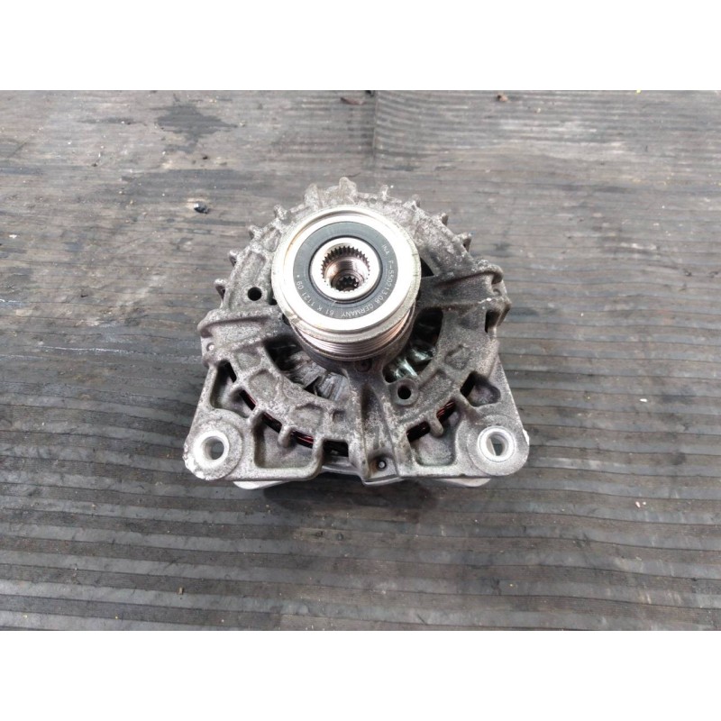 Recambio de alternador para nissan qashqai (j11) acenta referencia OEM IAM F000BL0825 231004EA0AC P3-A4-9-5