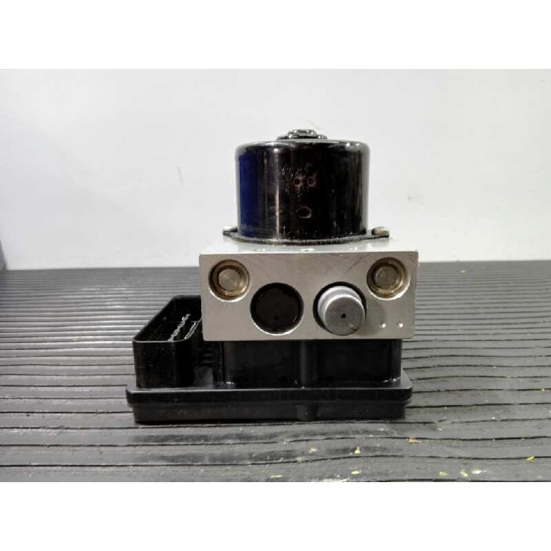 Recambio de abs para nissan navara pick-up (d40m) king cab se 4x4 referencia OEM IAM 47660EB33A 06210206834 P3-A8-28-2