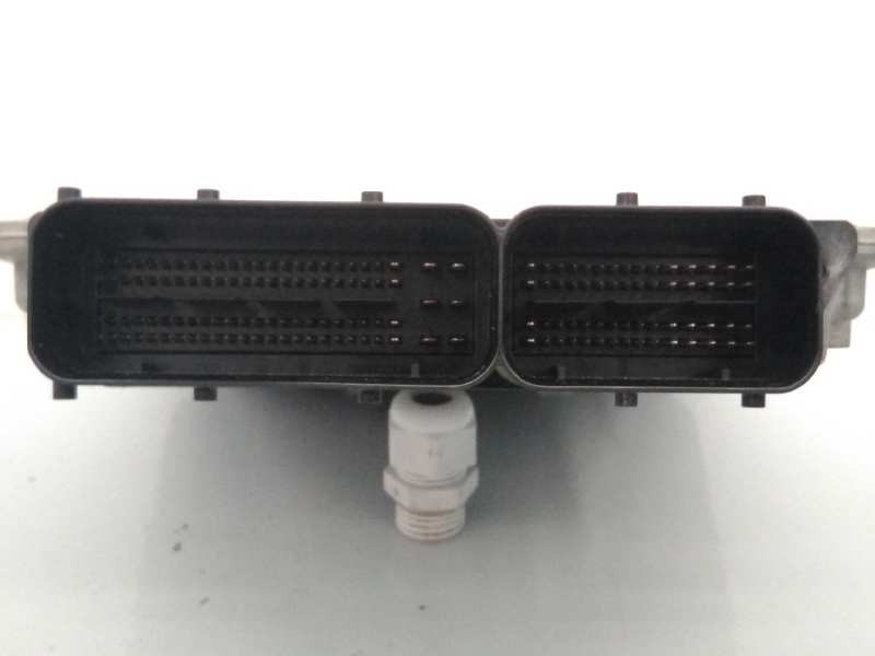 Recambio de centralita motor uce para volkswagen golf vii lim. advance bluemotion referencia OEM IAM 04L907309B 0281018510 E2-A1