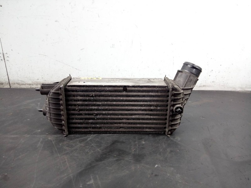 Recambio de intercooler para citroën c4 picasso exclusive referencia OEM IAM 9673015780 R1402004 P2-A11-13