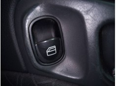 MANDO ELEVALUNAS TRASERO DERECHO 