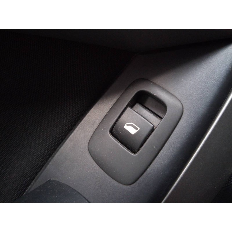 Recambio de mando elevalunas trasero izquierdo para citroën c4 picasso exclusive referencia OEM IAM   