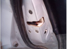 CERRADURA PUERTA TRASERA IZQUIERDA 