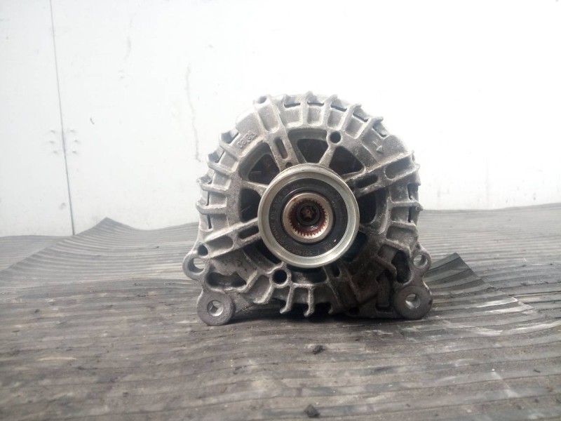 Recambio de alternador para volkswagen golf vii lim. advance bluemotion referencia OEM IAM 03L903023L  P3-A4-8-3