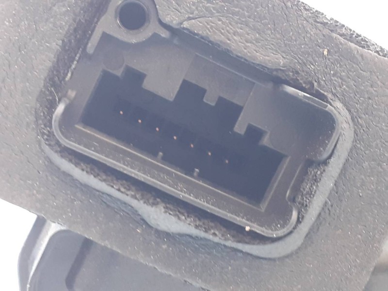 Recambio de cerradura puerta trasera izquierda para volkswagen golf vii lim. advance bluemotion referencia OEM IAM 5K4839015Q  E