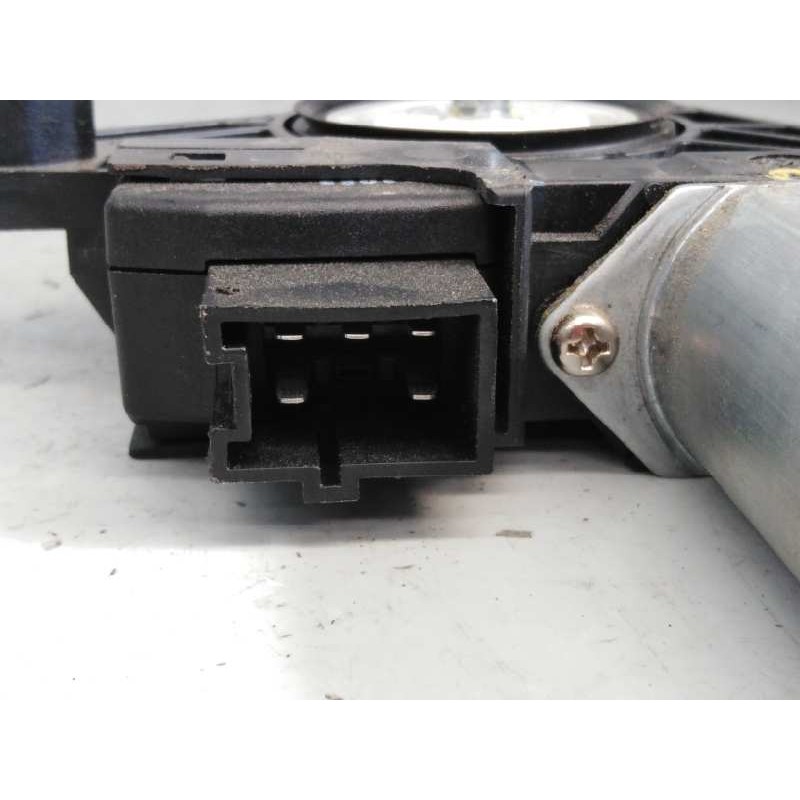 Recambio de motor elevalunas delantero izquierdo para infiniti q30 2.2d sport referencia OEM IAM   E2-A4-60-2