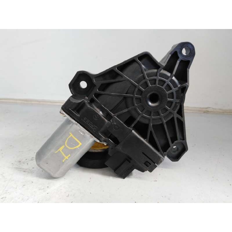 Recambio de motor elevalunas delantero izquierdo para infiniti q30 2.2d sport referencia OEM IAM   E2-A4-60-2
