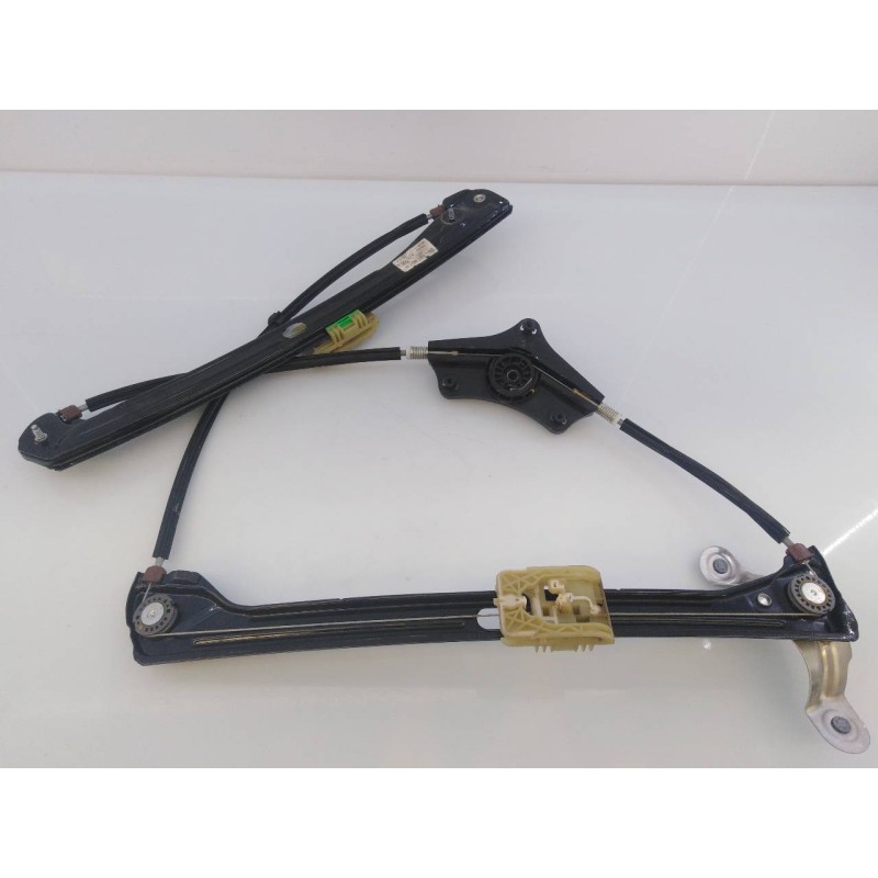 Recambio de elevalunas delantero derecho para volkswagen golf vii lim. advance bluemotion referencia OEM IAM 5G4837462H  