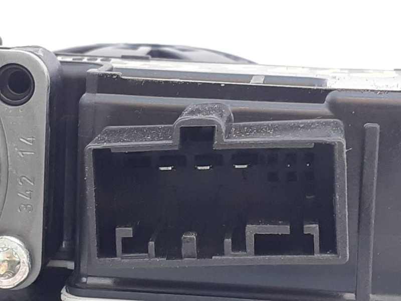 Recambio de elevalunas trasero izquierdo para volkswagen golf vii lim. advance bluemotion referencia OEM IAM 5G4839461C  E1-B6-1