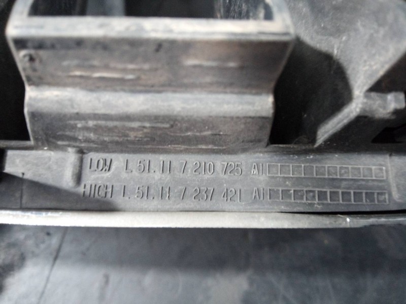 Recambio de rejilla delantera para bmw x3 (f25) xdrive 20d referencia OEM IAM 7210725A1 7237421A1 P2-A2-24