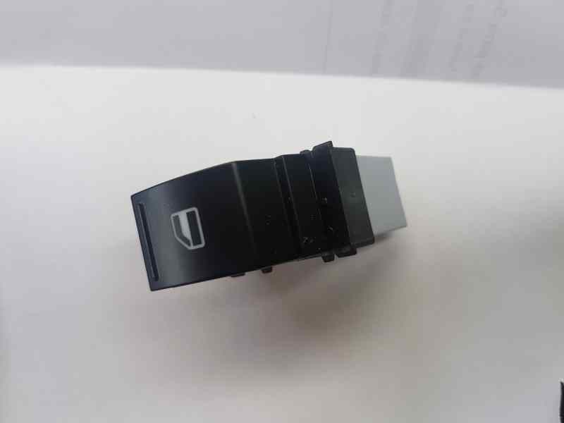 Recambio de mando elevalunas delantero derecho para volkswagen golf v berlina (1k1) referencia OEM IAM GVW8140 NUEVO T2-4-A6-4