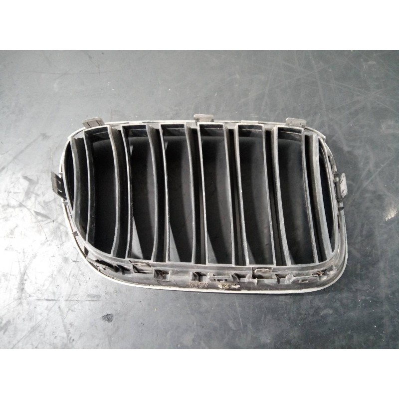 Recambio de rejilla delantera para bmw x3 (f25) xdrive 20d referencia OEM IAM 7210725A1 7237421A1 P2-A2-24