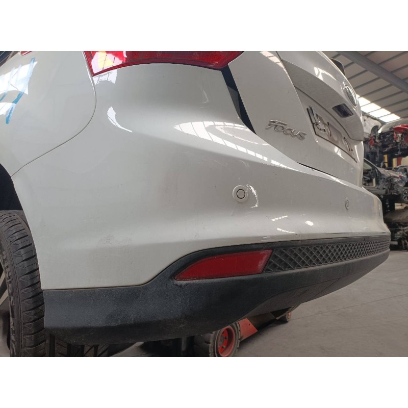 Recambio de paragolpes trasero para ford focus lim. (cb8) edition referencia OEM IAM   