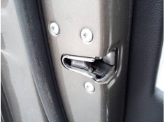 CERRADURA PUERTA DELANTERA IZQUIERDA 