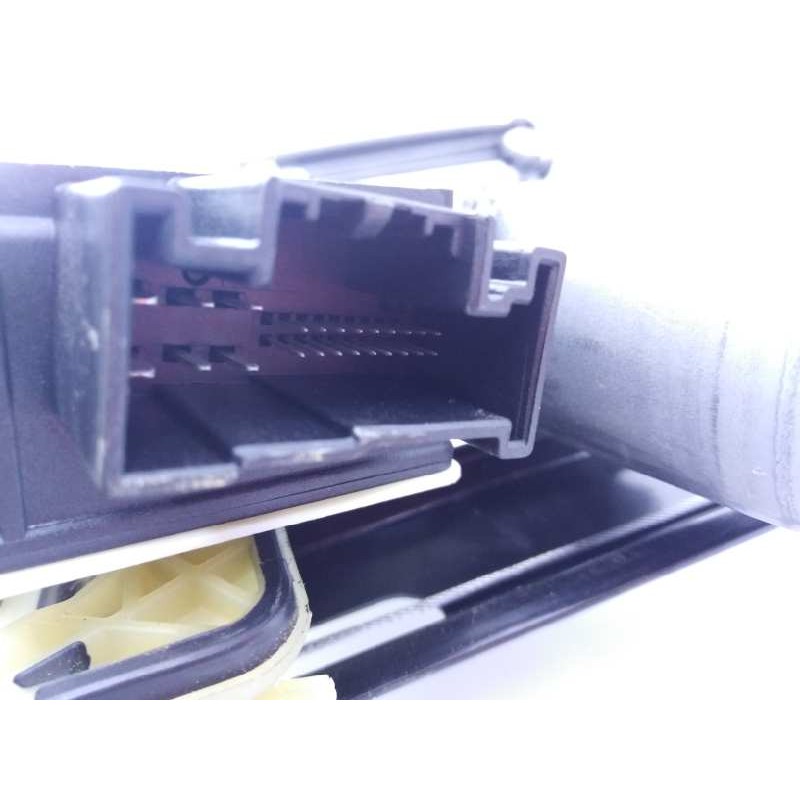 Recambio de elevalunas delantero derecho para seat arona xcellence referencia OEM IAM 0130822064 850206012 E1-B6-12-2