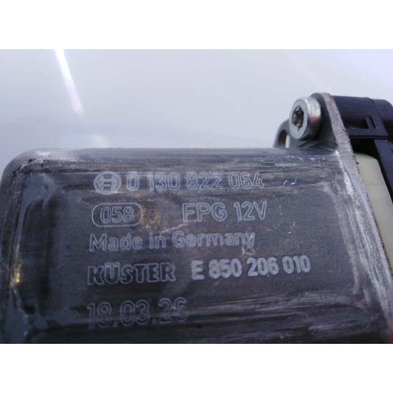 Recambio de elevalunas delantero derecho para seat arona xcellence referencia OEM IAM 0130822064 850206012 E1-B6-12-2