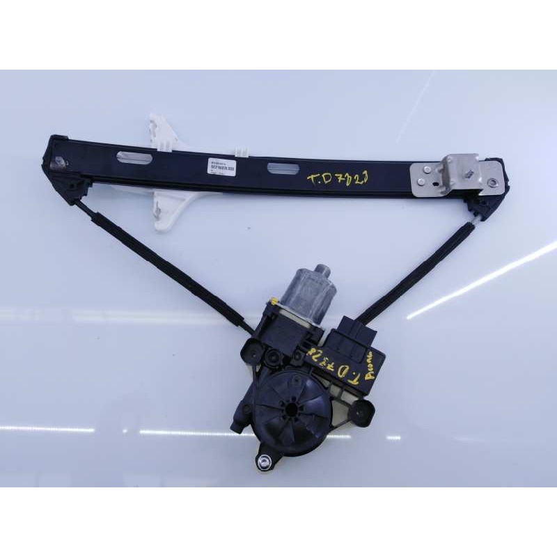 Recambio de elevalunas trasero derecho para seat arona xcellence referencia OEM IAM 0130822694 5Q09598120 E1-B6-12-1