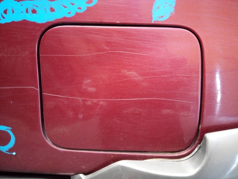 Recambio de tapa exterior combustible para nissan terrano/terrano.ii (r20) se (5-ptas.) referencia OEM IAM   