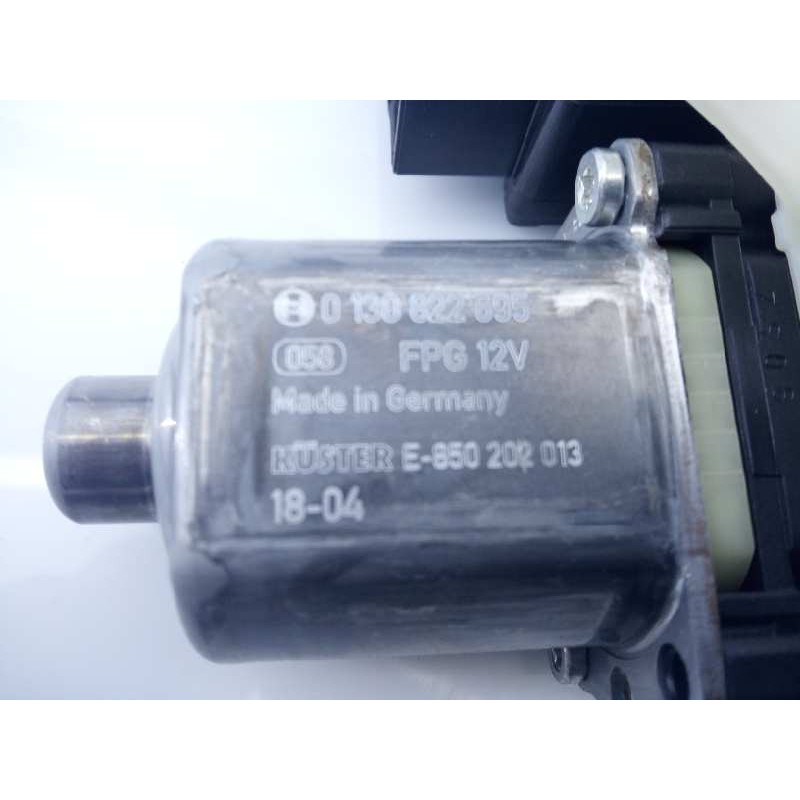 Recambio de elevalunas trasero izquierdo para seat arona xcellence referencia OEM IAM 5F0839461A  E1-B6-4-4