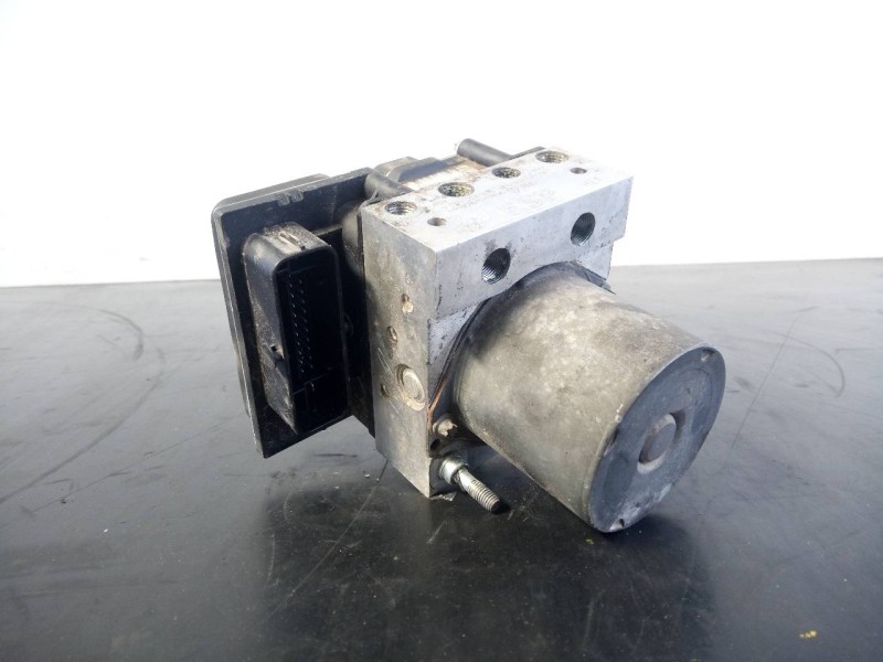 Recambio de abs para audi a4 avant (8e) referencia OEM IAM 8E0614517BF 0265234336 P3-B8-29-4
