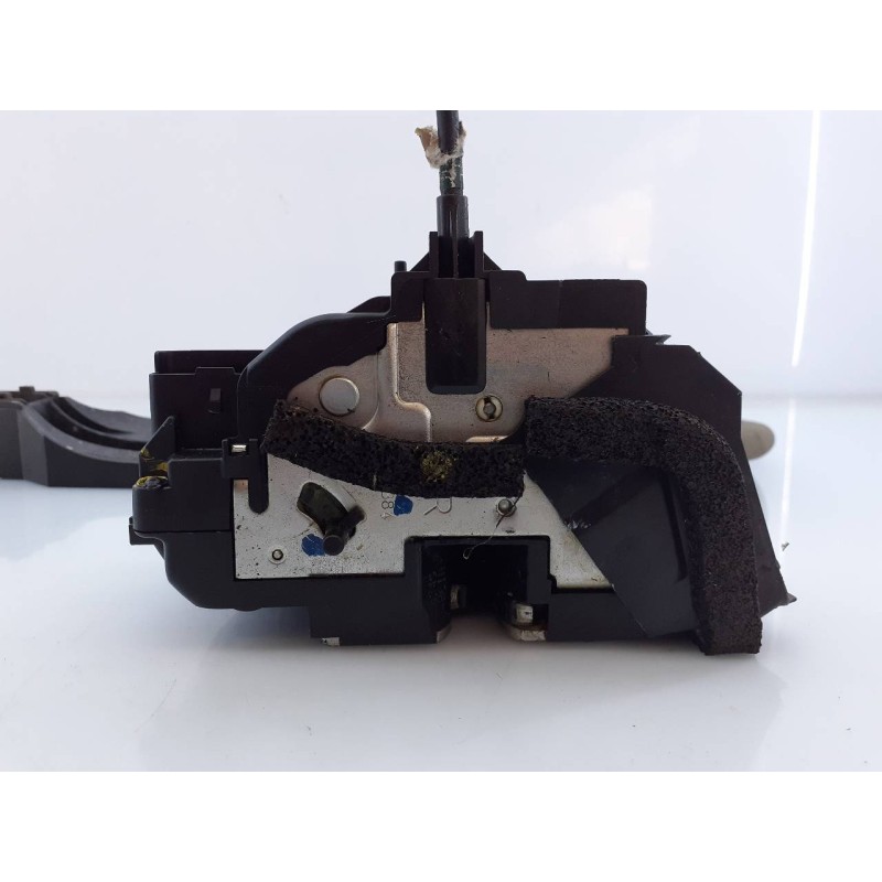 Recambio de cerradura puerta trasera derecha para nissan qashqai (j11) acenta referencia OEM IAM   E2-A4-44-1