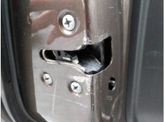 CERRADURA PUERTA TRASERA IZQUIERDA 